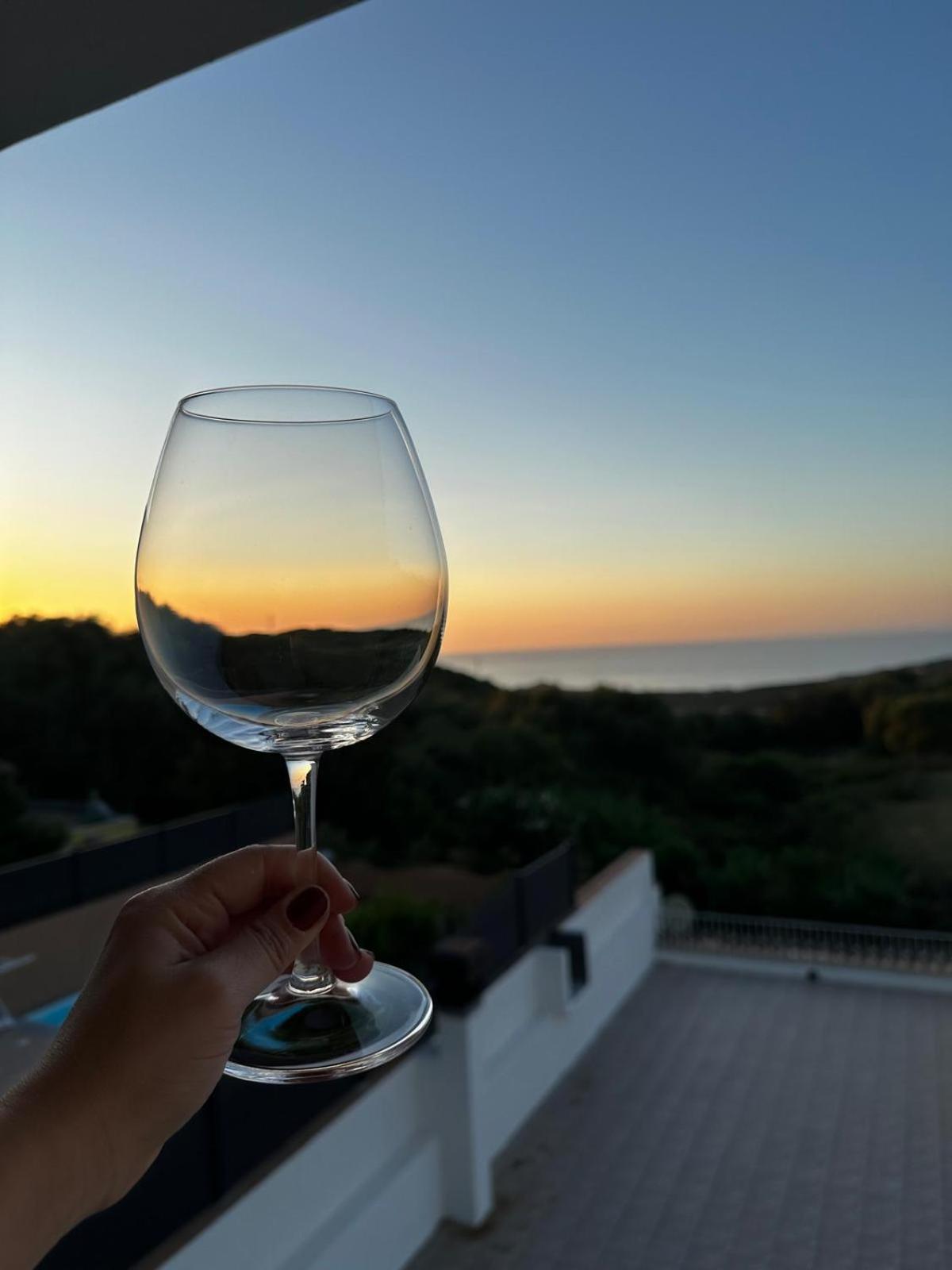 Вилла Costa Rossa View Sunset Cascabraga Экстерьер фото
